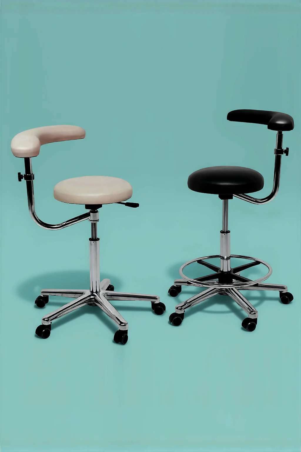 Meditelle HAN9270 seating shown on a green background